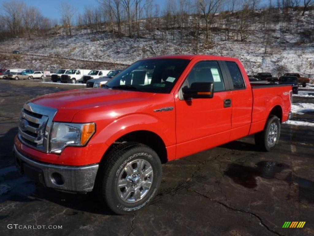 Race Red 2011 Ford F150 XLT SuperCab 4x4 Exterior Photo #42448719