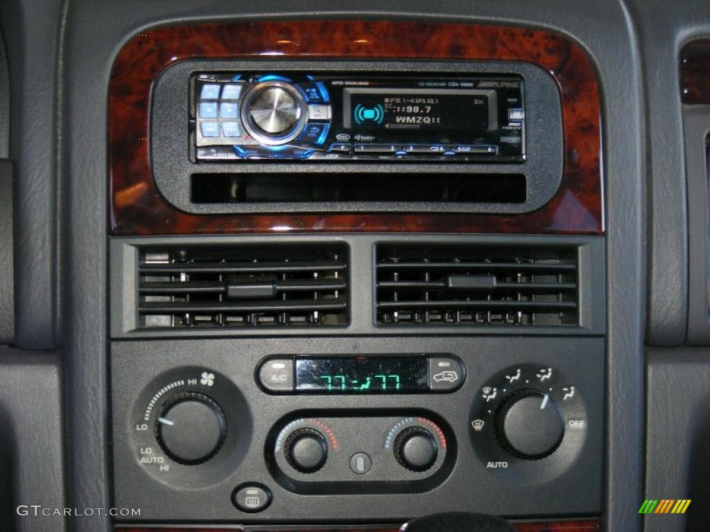 2001 Grand Cherokee Limited 4x4 - Silverstone Metallic / Agate photo #18