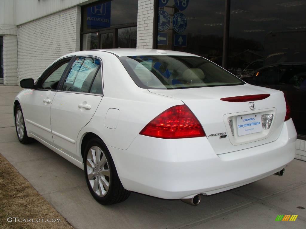 2006 Accord EX-L V6 Sedan - Taffeta White / Ivory photo #3