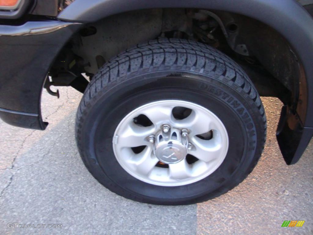 2002 Mitsubishi Montero Sport ES 4x4 Wheel Photo #42452847