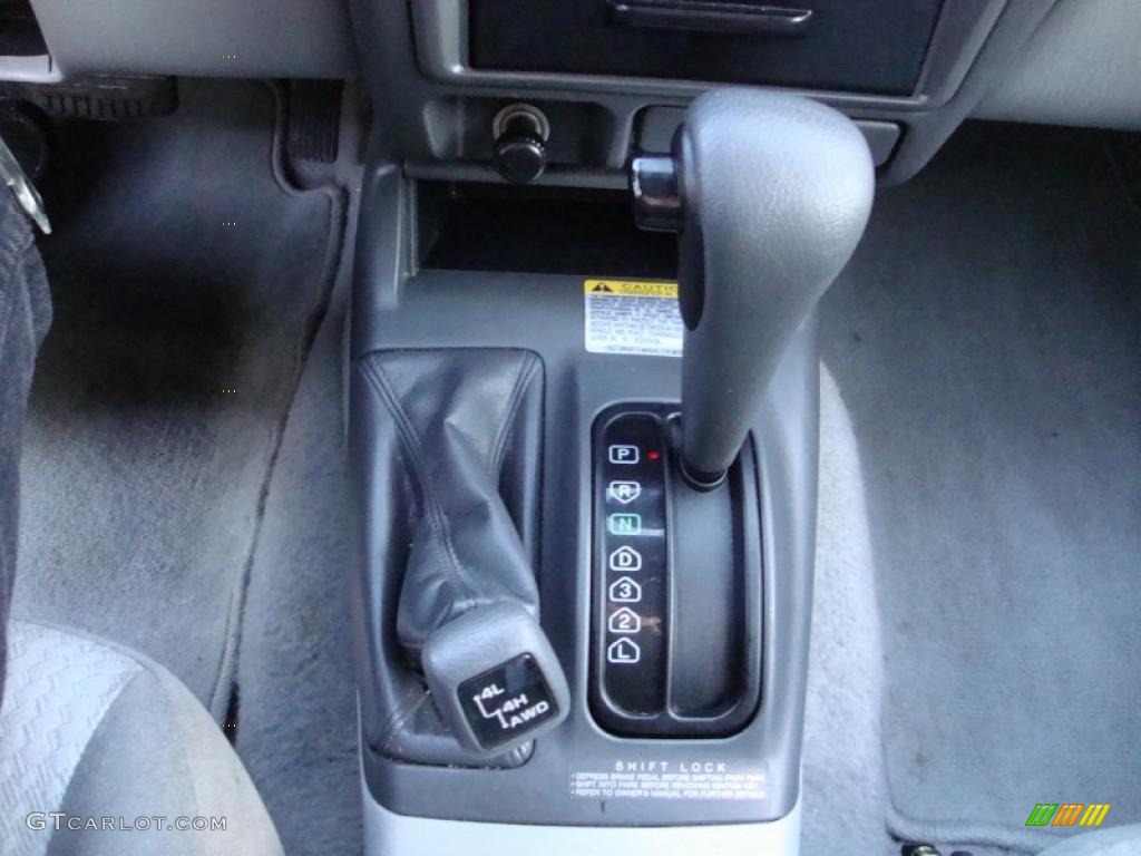 2002 Mitsubishi Montero Sport ES 4x4 4 Speed Automatic Transmission Photo #42452935