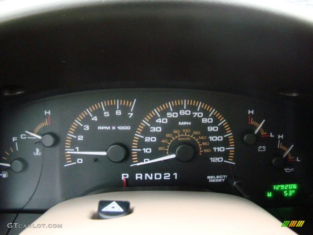2003 Ford Expedition XLT Gauges Photo #42453875