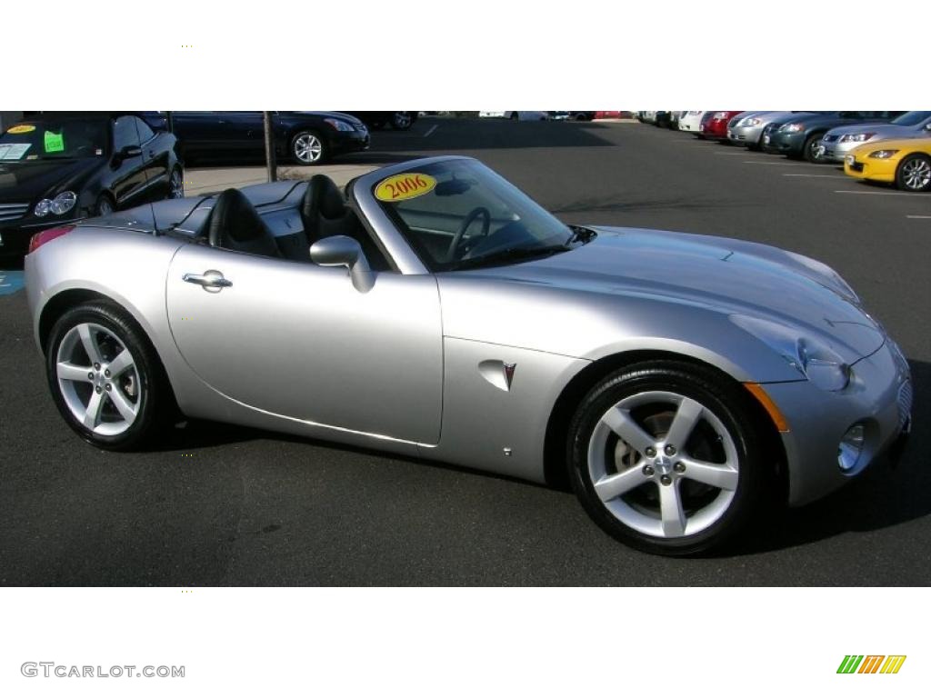 2006 Solstice Roadster - Cool Silver / Ebony photo #1