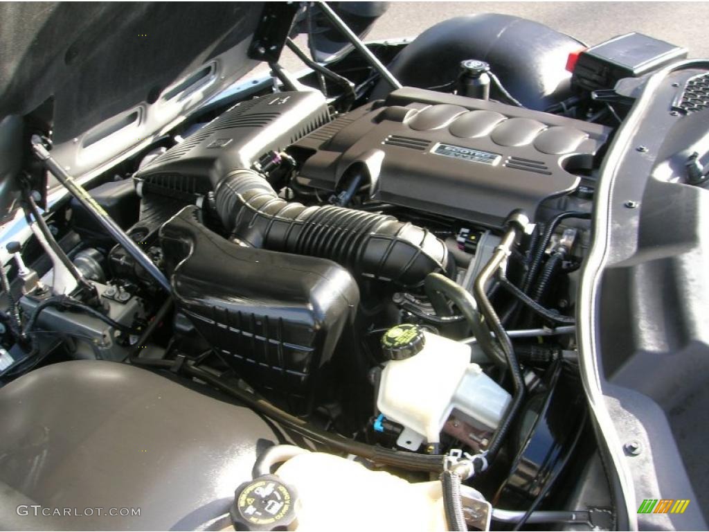 2006 Pontiac Solstice Roadster 2.4 Liter DOHC 16-Valve VVT Ecotec 4 Cylinder Engine Photo #42454935