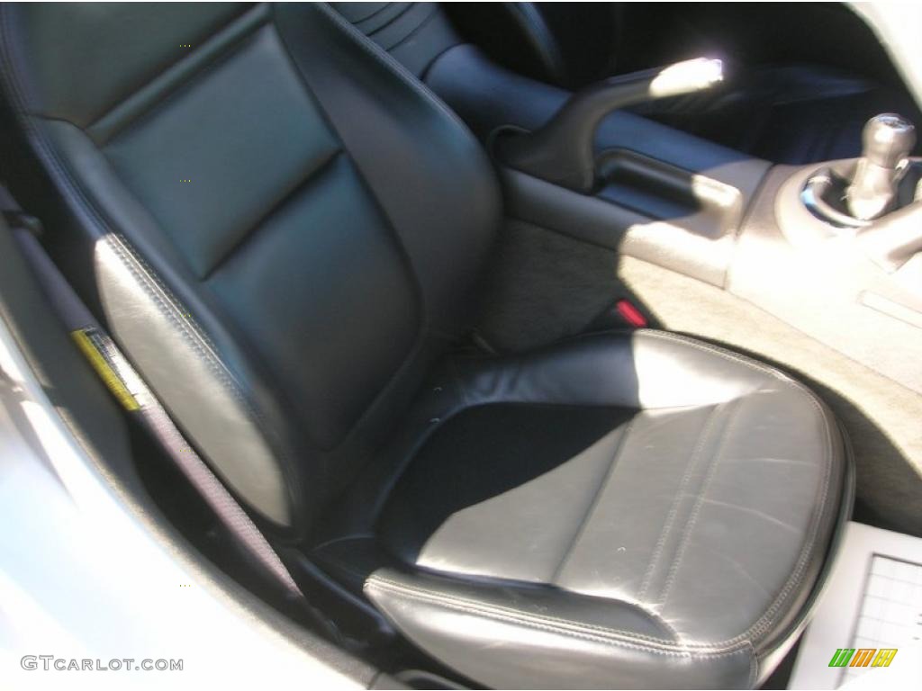 Ebony Interior 2006 Pontiac Solstice Roadster Photo #42454983