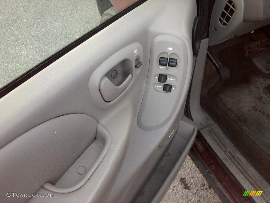 2001 Town & Country LXi AWD - Dark Garnet Red Pearl / Sandstone photo #9