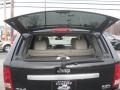 Black - Grand Cherokee Overland 4x4 Photo No. 13