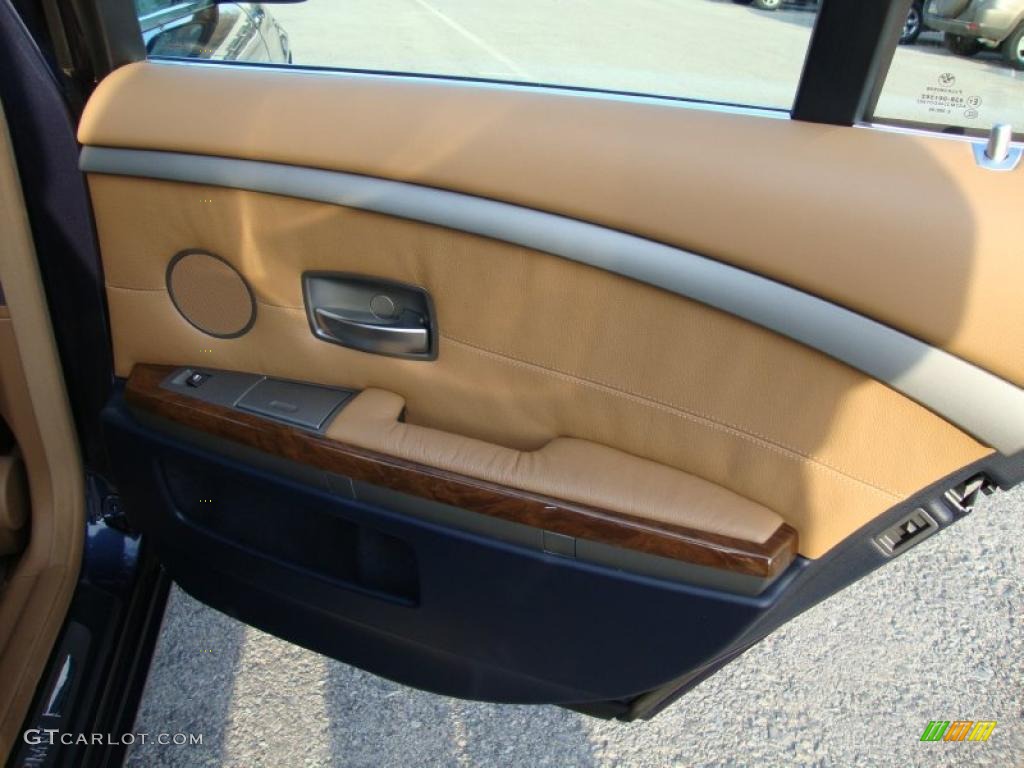 2004 BMW 7 Series 745i Sedan Black/Natural Brown Door Panel Photo #42457407