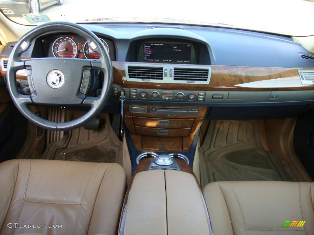 2004 BMW 7 Series 745i Sedan Black/Natural Brown Dashboard Photo #42457467