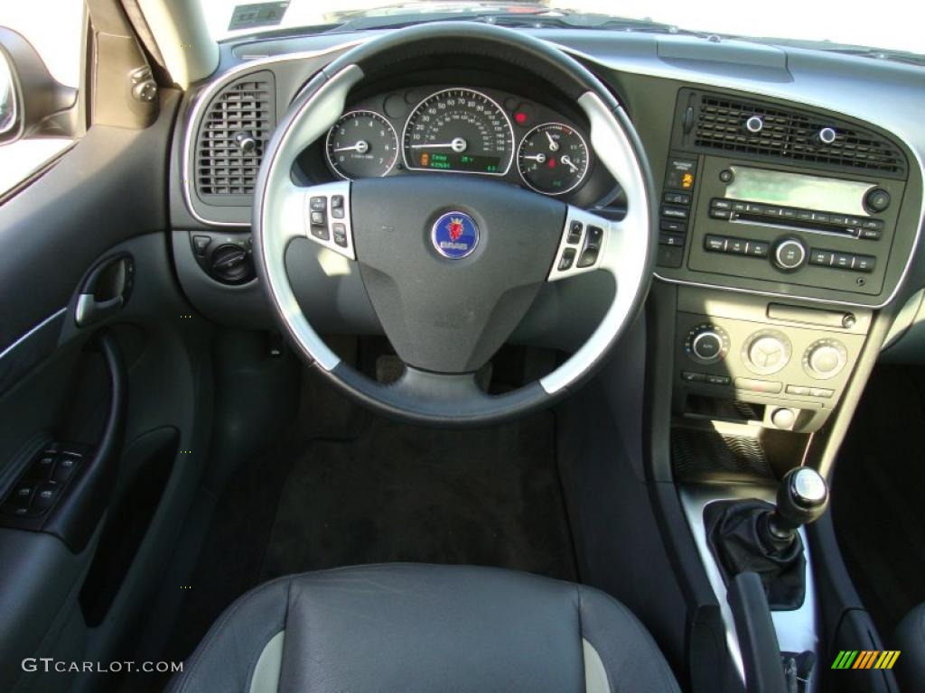 2007 Saab 9-3 Aero Sport Sedan Black/Gray Steering Wheel Photo #42458443