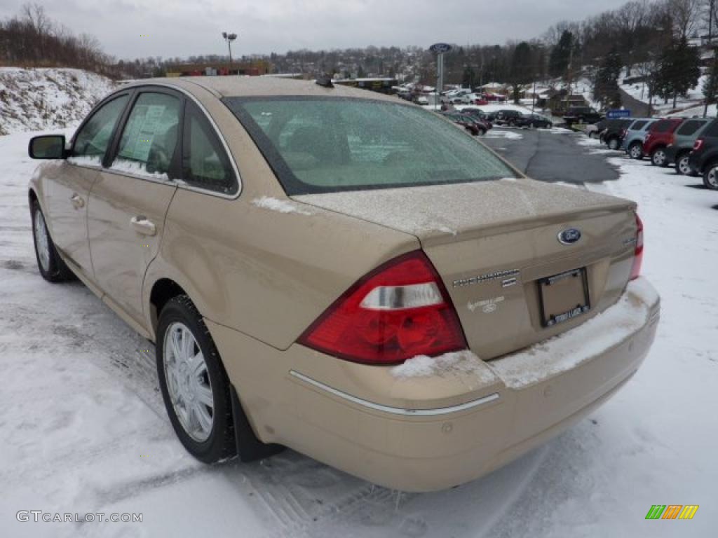 2007 Five Hundred Limited AWD - Dune Pearl Metallic / Shale photo #4