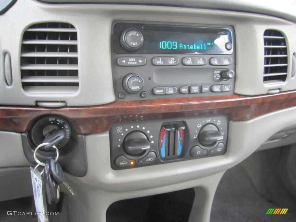 2005 Impala LS - Medium Gray Metallic / Medium Gray photo #29