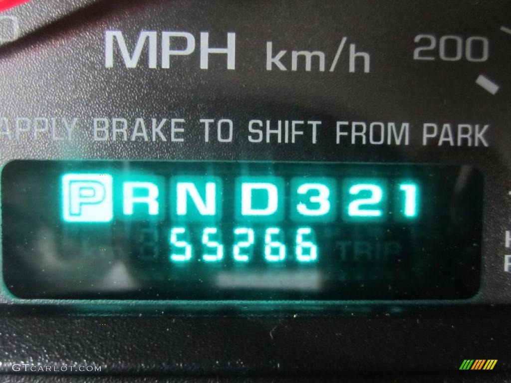 2005 Impala LS - Medium Gray Metallic / Medium Gray photo #32