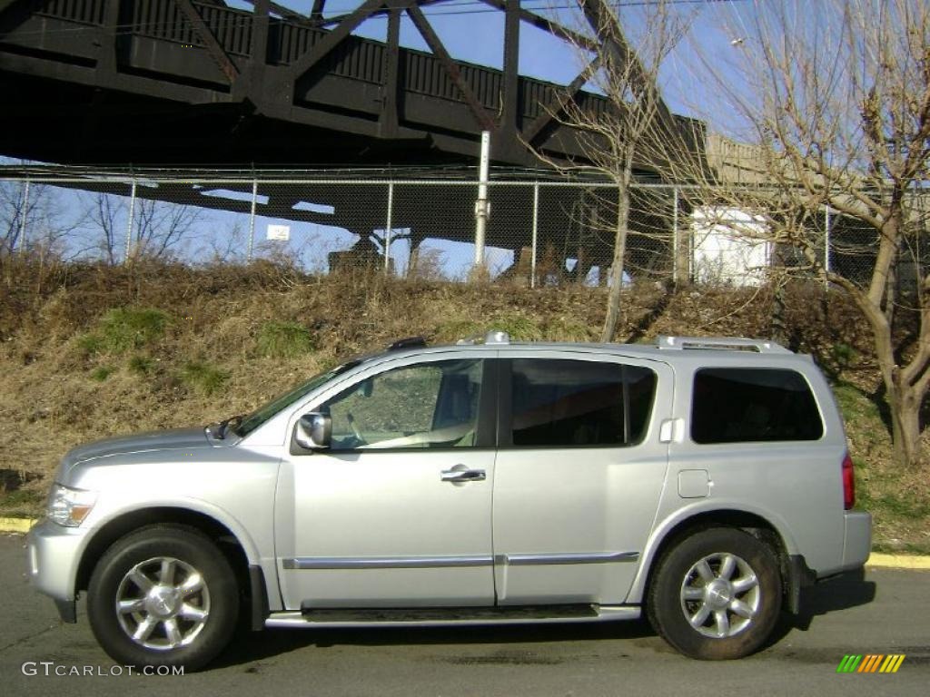 2004 QX 56 4WD - Silver Indulgence / Willow photo #2