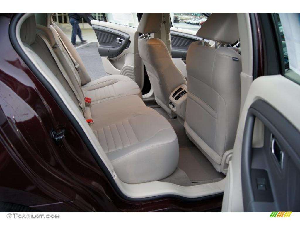 Light Stone Interior 2011 Ford Taurus SE Photo #42461751