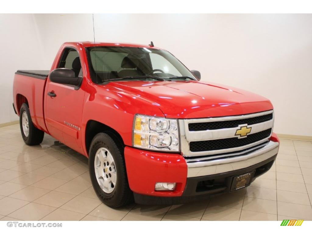 2008 Silverado 1500 Work Truck Regular Cab - Victory Red / Ebony photo #1