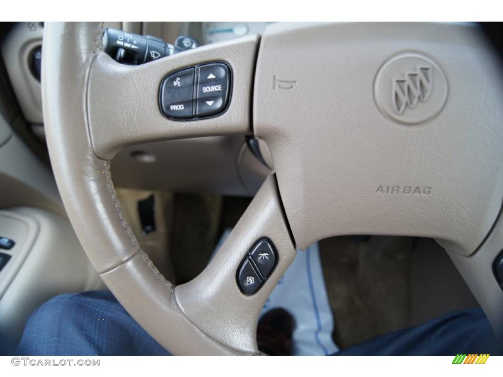 2004 Buick Rainier CXL AWD Controls Photo #42464255