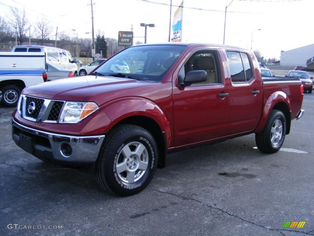 2007 Frontier SE Crew Cab 4x4 - Red Brawn / Desert photo #1