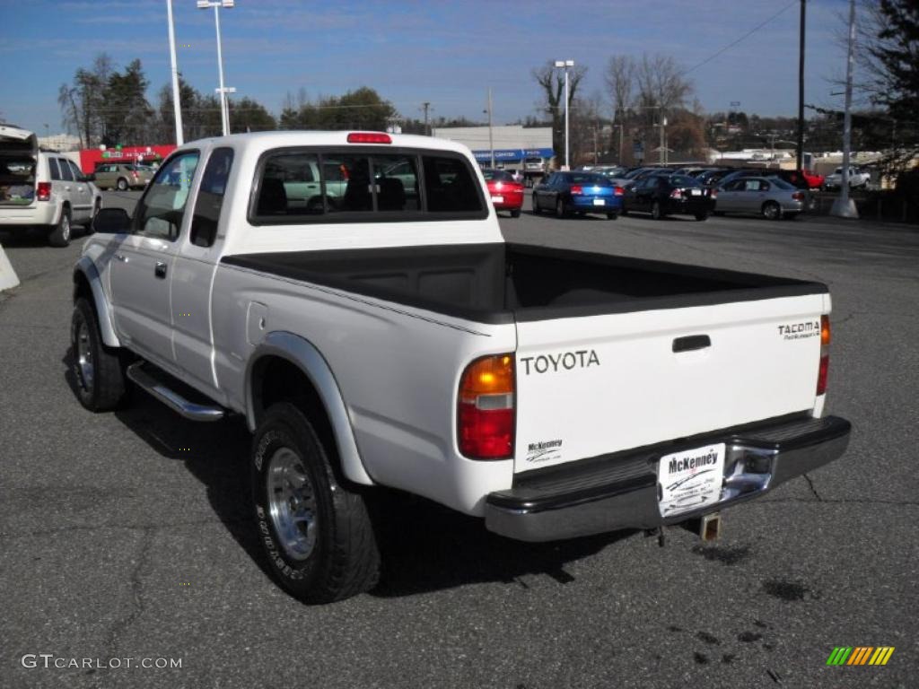2000 Tacoma V6 PreRunner Extended Cab - Natural White / Oak photo #2