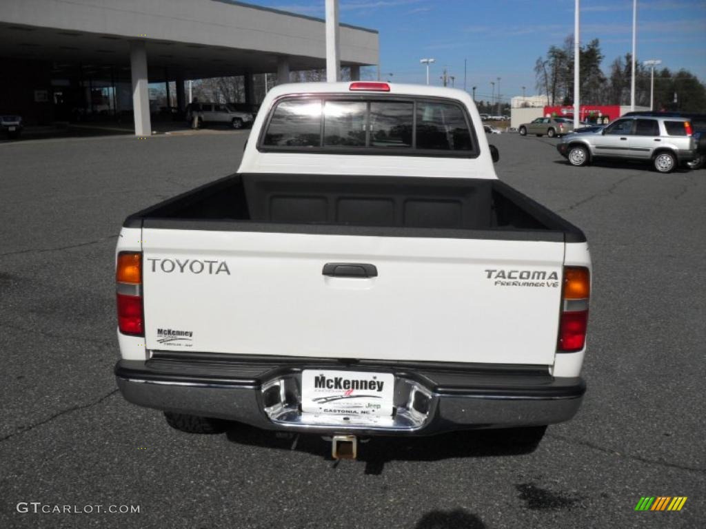 2000 Tacoma V6 PreRunner Extended Cab - Natural White / Oak photo #3