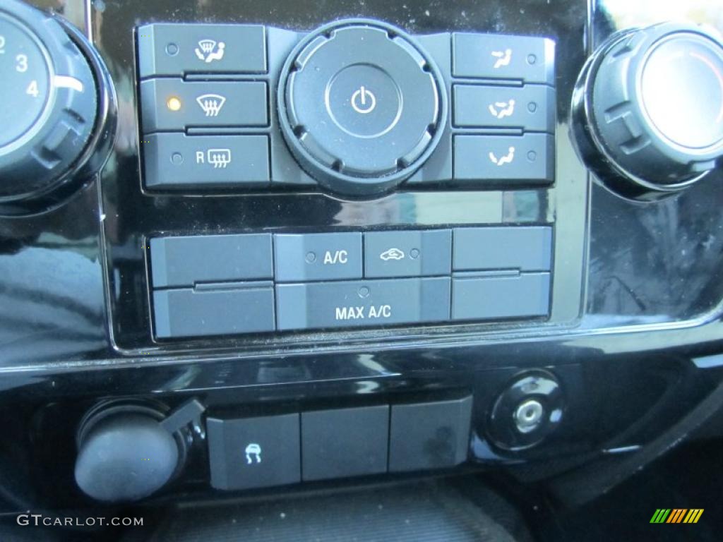 2008 Mazda Tribute s Touring 4WD Controls Photo #42465363