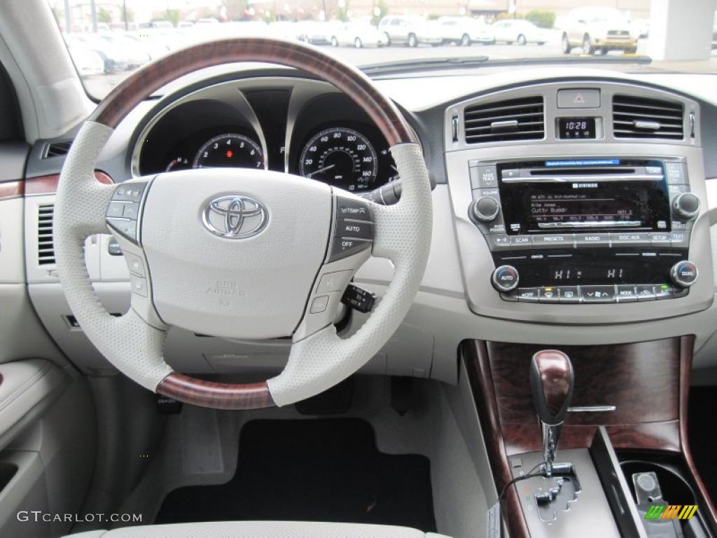 2011 Toyota Avalon Limited Light Gray Dashboard Photo #42467187