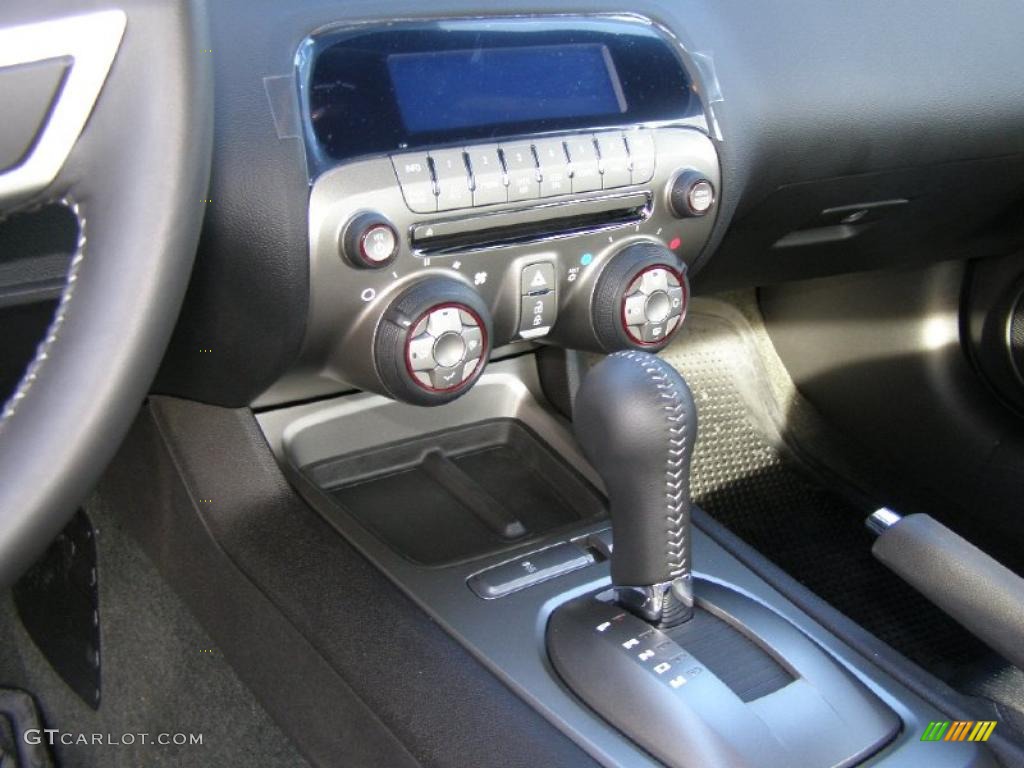 2011 Chevrolet Camaro SS Coupe Controls Photo #42467707
