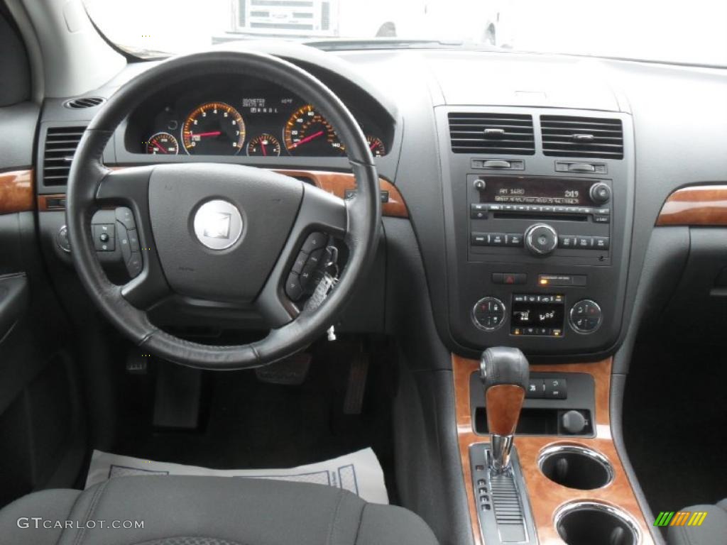 2008 Saturn Outlook XR Black Dashboard Photo #42470156