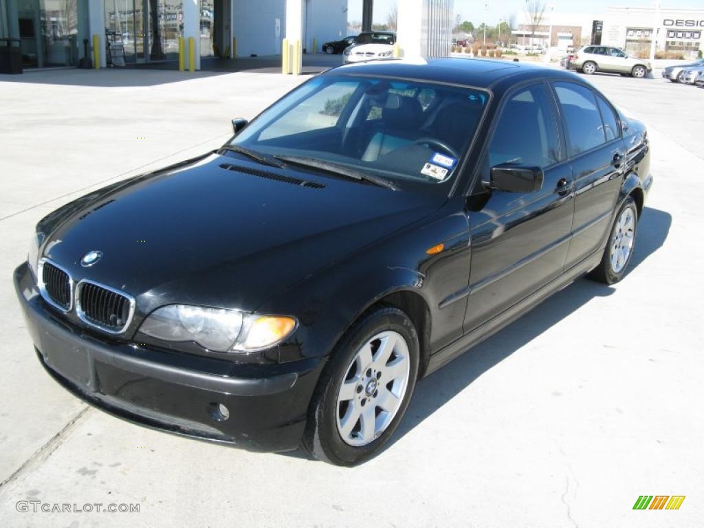 2005 3 Series 325i Sedan - Black Sapphire Metallic / Black photo #2