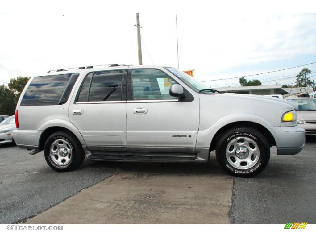 2000 Navigator  - Silver Metallic / Medium Graphite photo #5