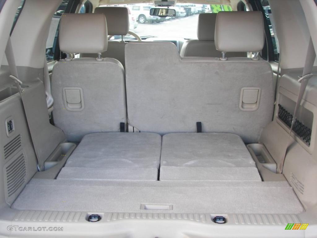 2008 Mercury Mountaineer Premier AWD Trunk Photo #42475120