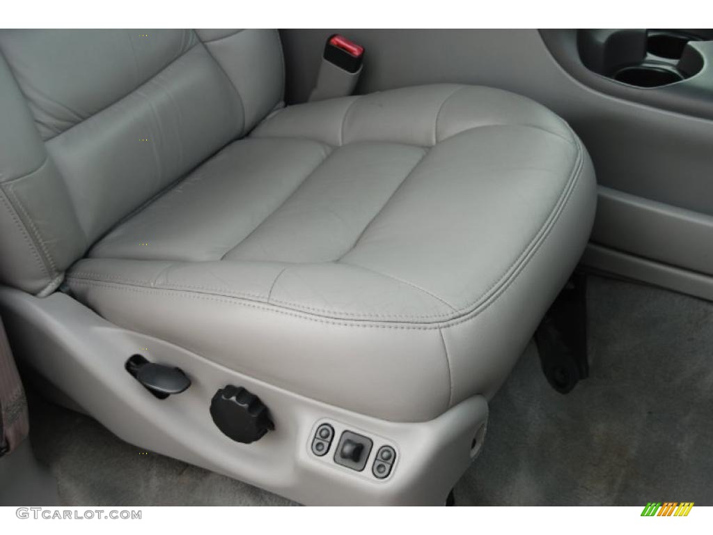 2000 Lincoln Navigator Standard Navigator Model interior Photo #42475281