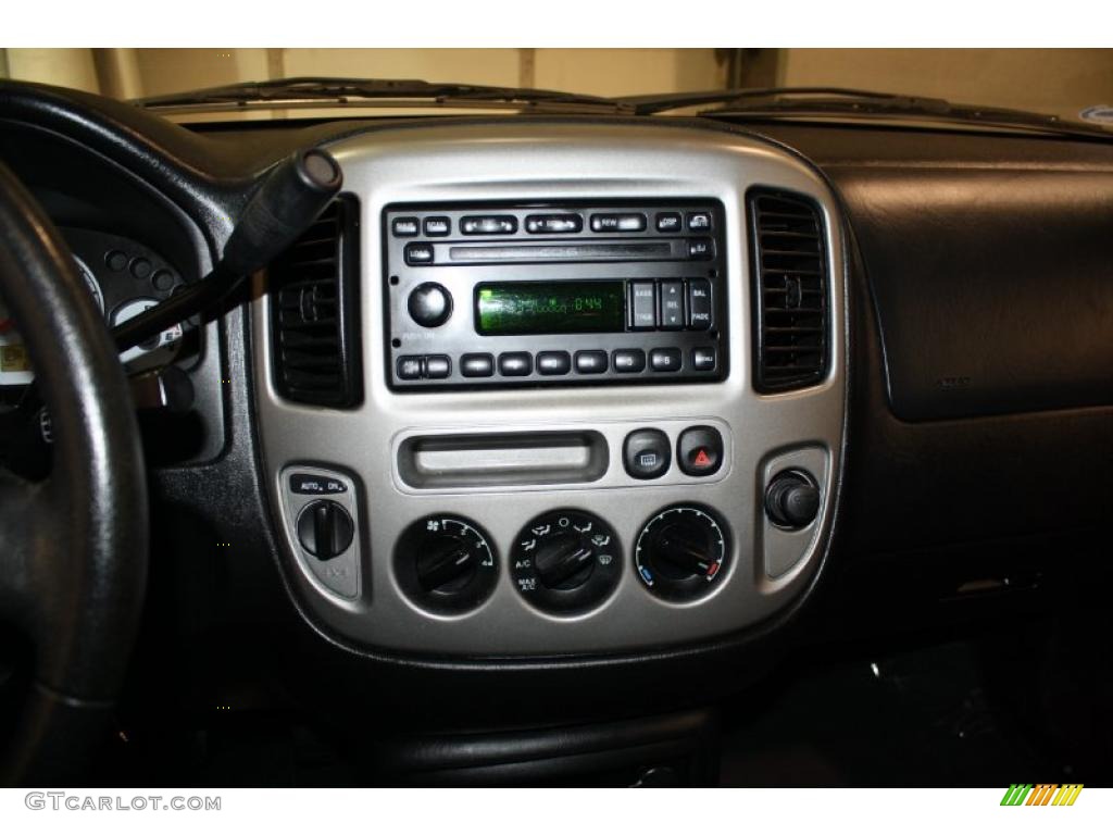 2004 Escape Limited 4WD - Dark Shadow Grey Metallic / Ebony Black photo #12