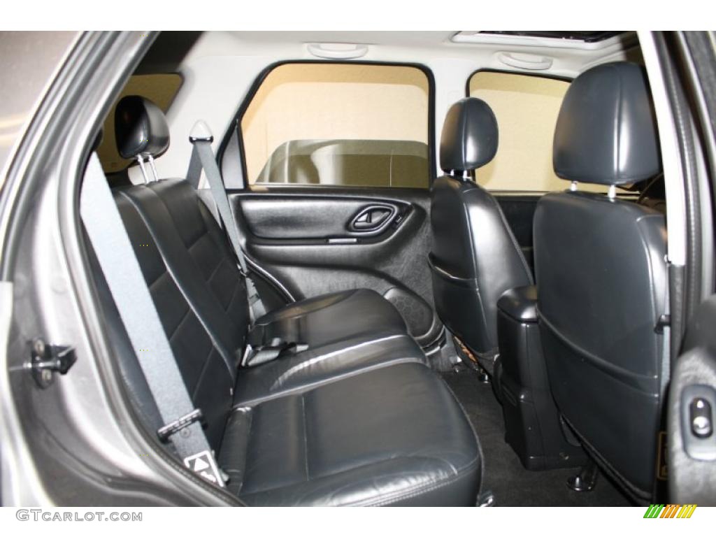 2004 Escape Limited 4WD - Dark Shadow Grey Metallic / Ebony Black photo #37