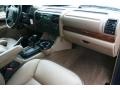 Bahama Beige Interior Photo for 2002 Land Rover Discovery II #42479041