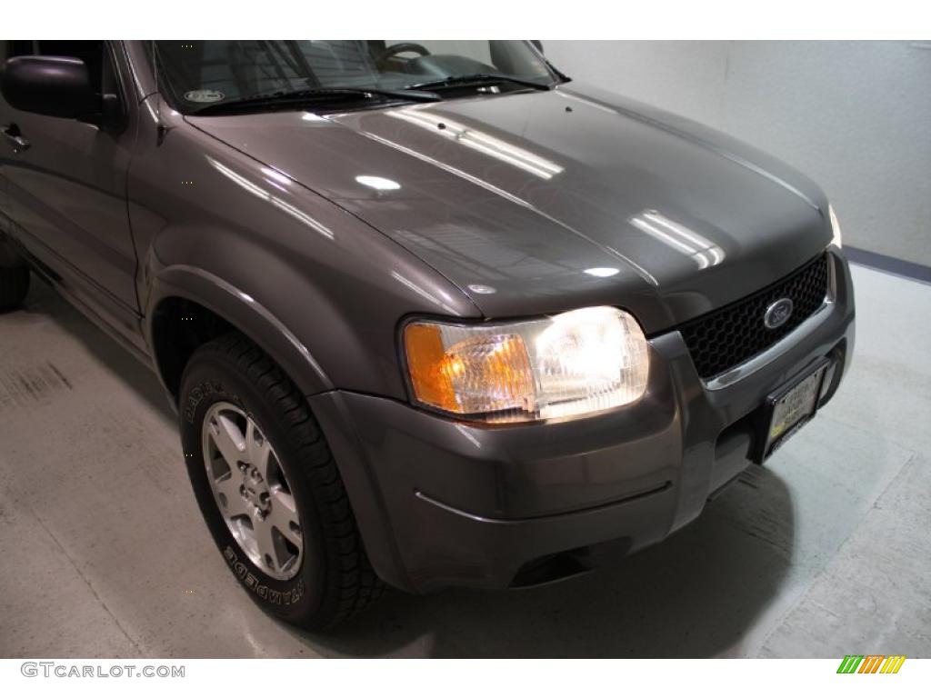 2004 Escape Limited 4WD - Dark Shadow Grey Metallic / Ebony Black photo #46