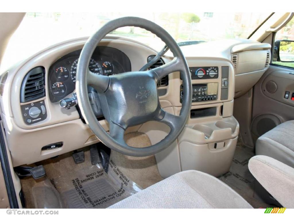 2003 Chevrolet Astro LS Neutral Dashboard Photo #42484088