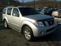 Silver Lightning - Pathfinder SE 4x4 Photo No. 1