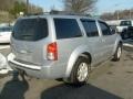 Silver Lightning - Pathfinder SE 4x4 Photo No. 6