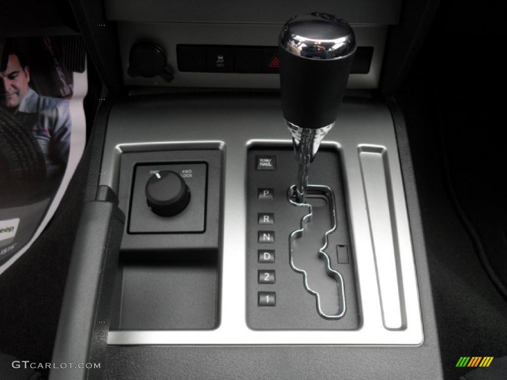2011 Dodge Nitro Heat 4x4 4 Speed Automatic Transmission Photo #42484948