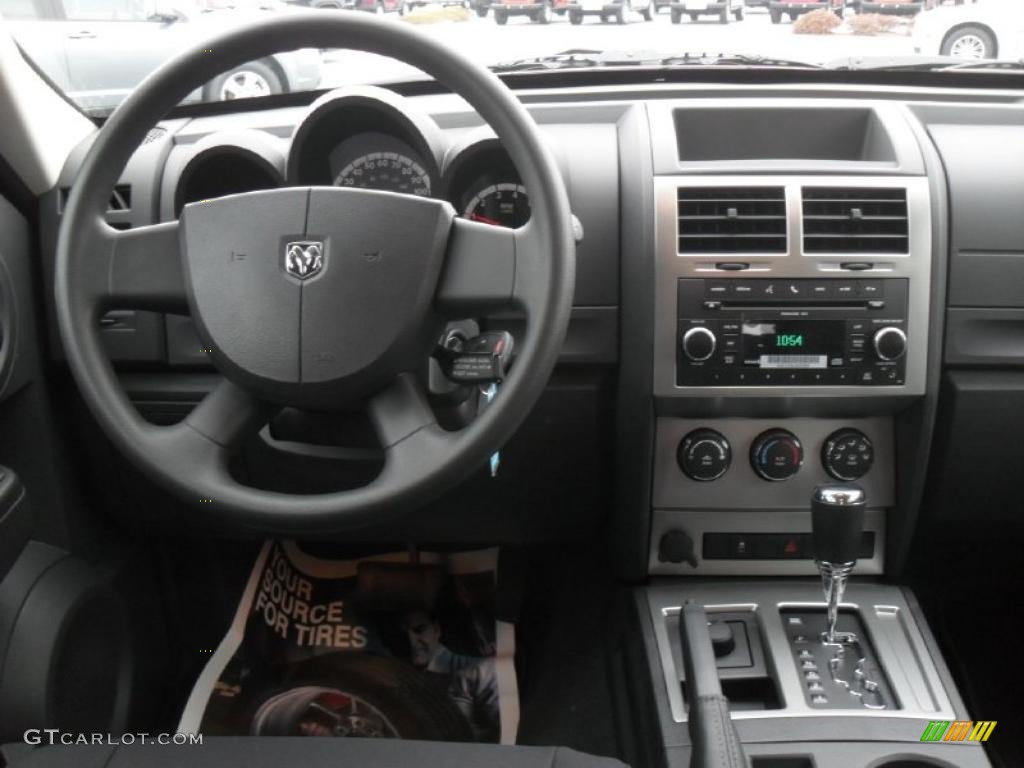 2011 Dodge Nitro Heat 4x4 Dark Slate Gray Dashboard Photo #42485020