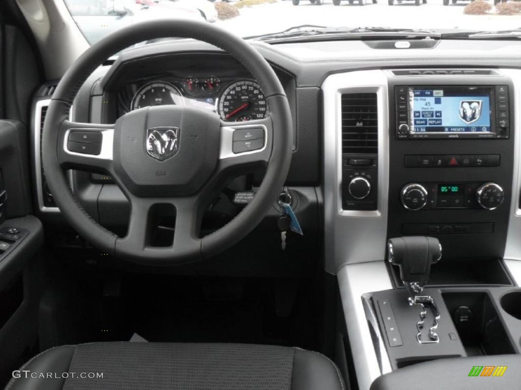 2011 Ram 1500 Sport Crew Cab 4x4 - Brilliant Black Crystal Pearl / Dark Slate Gray photo #16