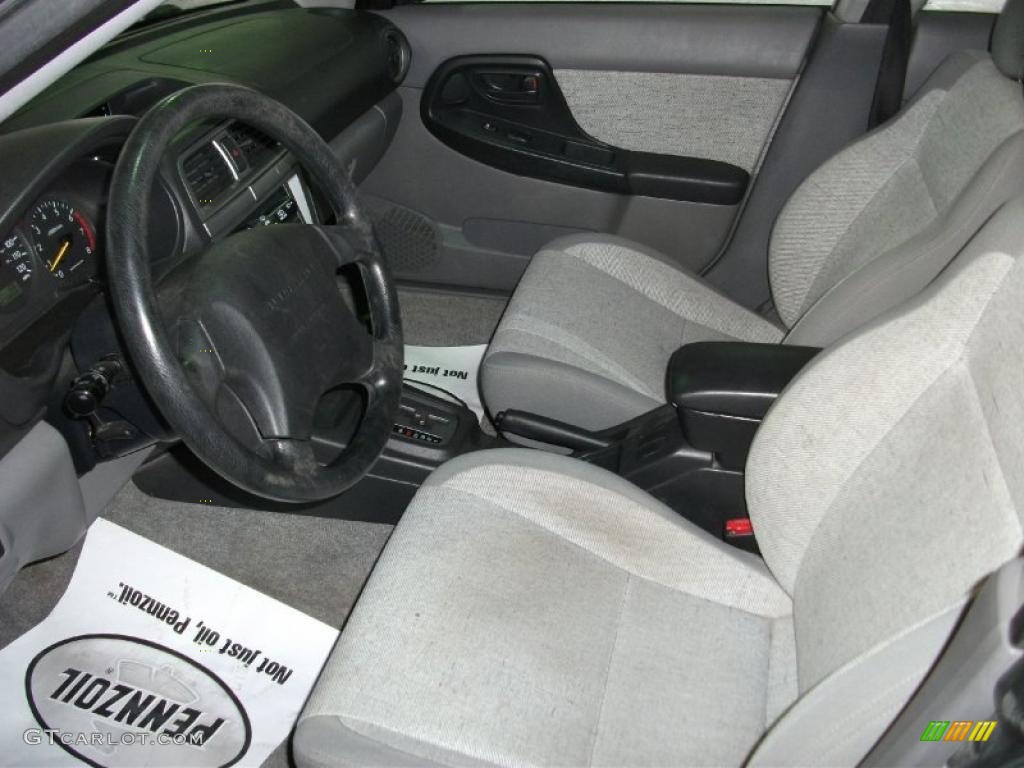 Gray Interior 2002 Subaru Impreza Outback Sport Wagon Photo #42486155