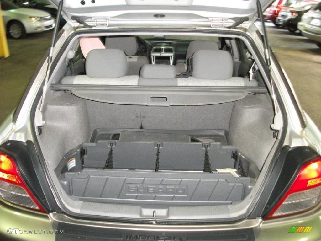 2002 Subaru Impreza Outback Sport Wagon Trunk Photo #42486193