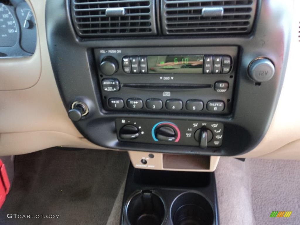 2002 Ford Ranger XLT SuperCab Controls Photo #42490577