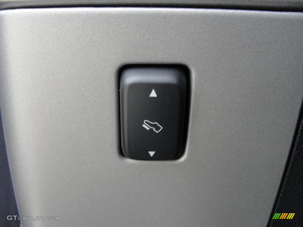 2011 Ford Expedition EL King Ranch 4x4 Controls Photo #42493118
