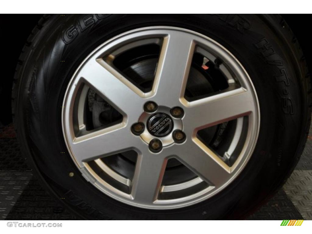 2005 Volvo XC90 2.5T AWD Wheel Photo #42493438