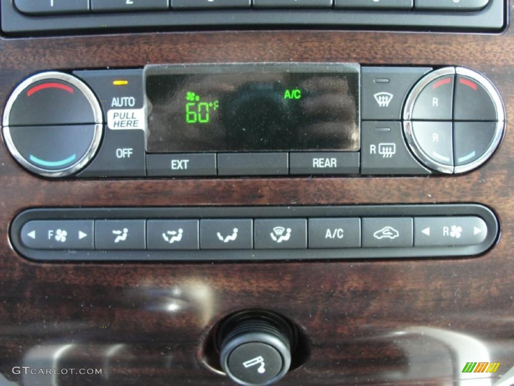 2011 Ford Expedition XLT Controls Photo #42494474
