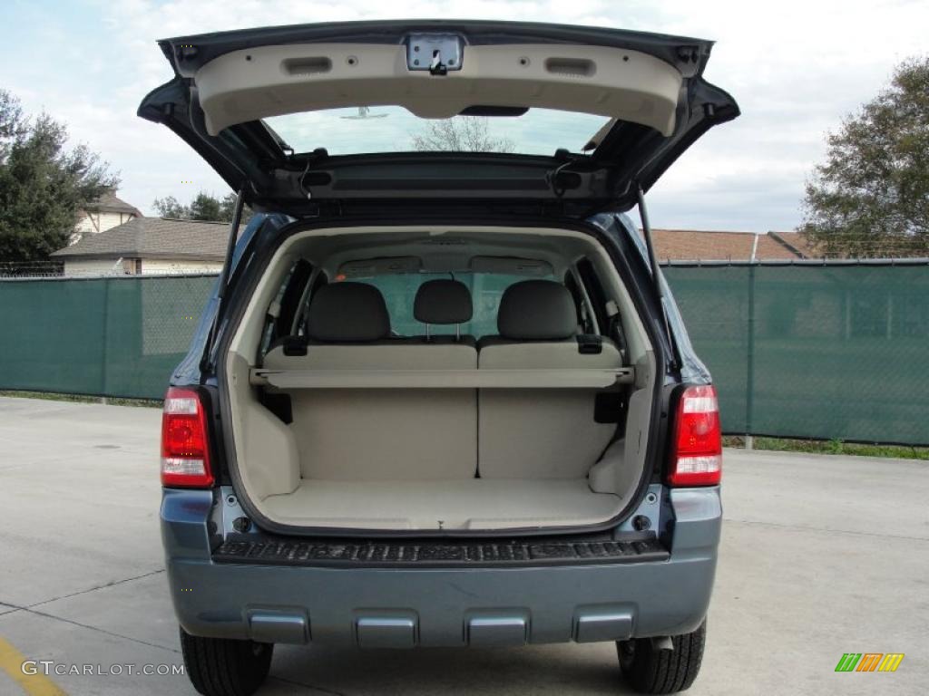 2011 Ford Escape XLS Trunk Photo #42497622