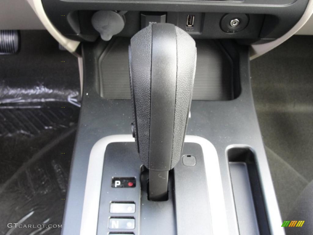 2011 Ford Escape XLS 6 Speed Automatic Transmission Photo #42497902